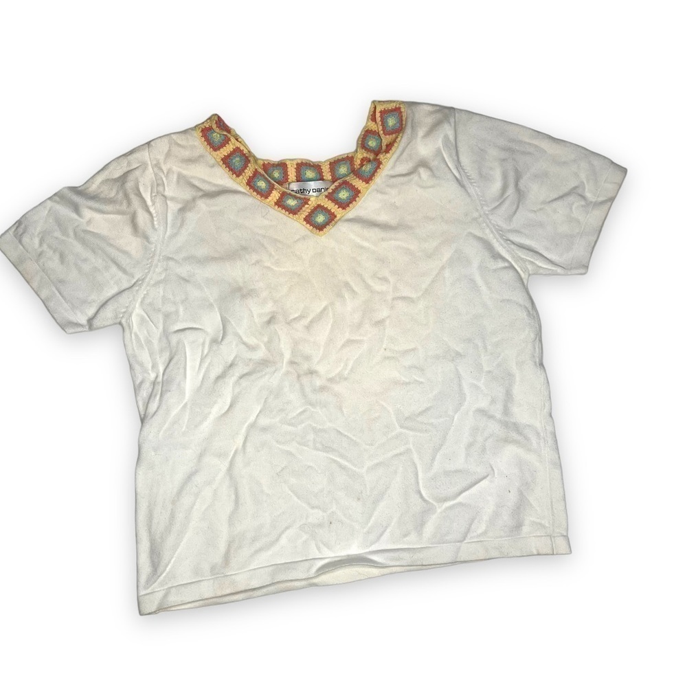 Vintage Cathy Daniels Crochet Neck Short Sleeve Shirt Size Medium FLAWED.